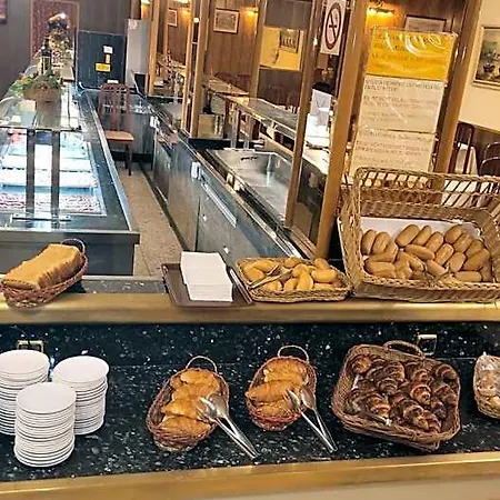 Continental 2* Calella